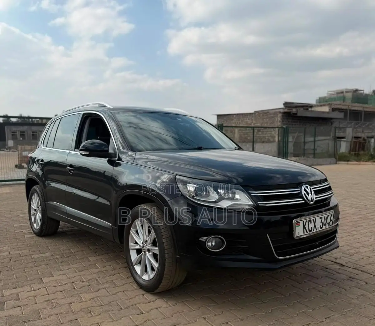 Volkswagen Tiguan 2012 Black
