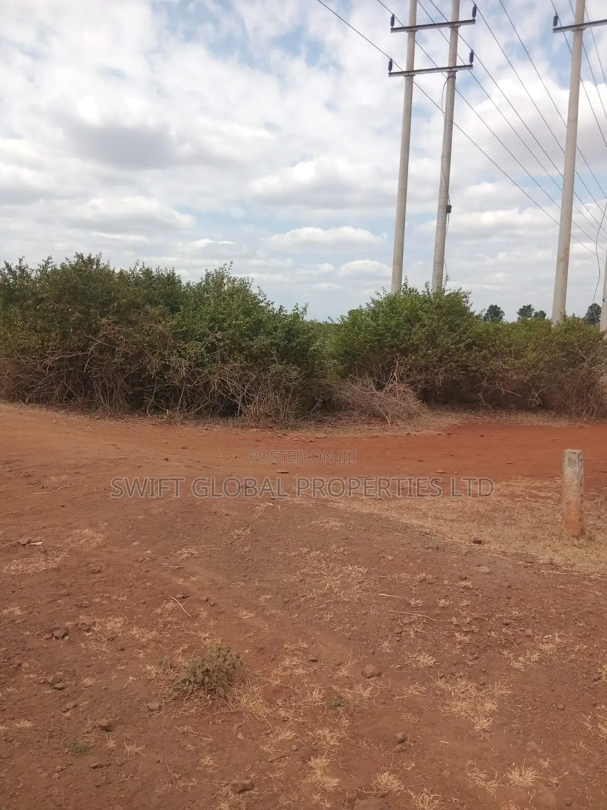 10 Acres Touching Mombasa-Nairobi Highway in Sultan Hamud Is for Sale