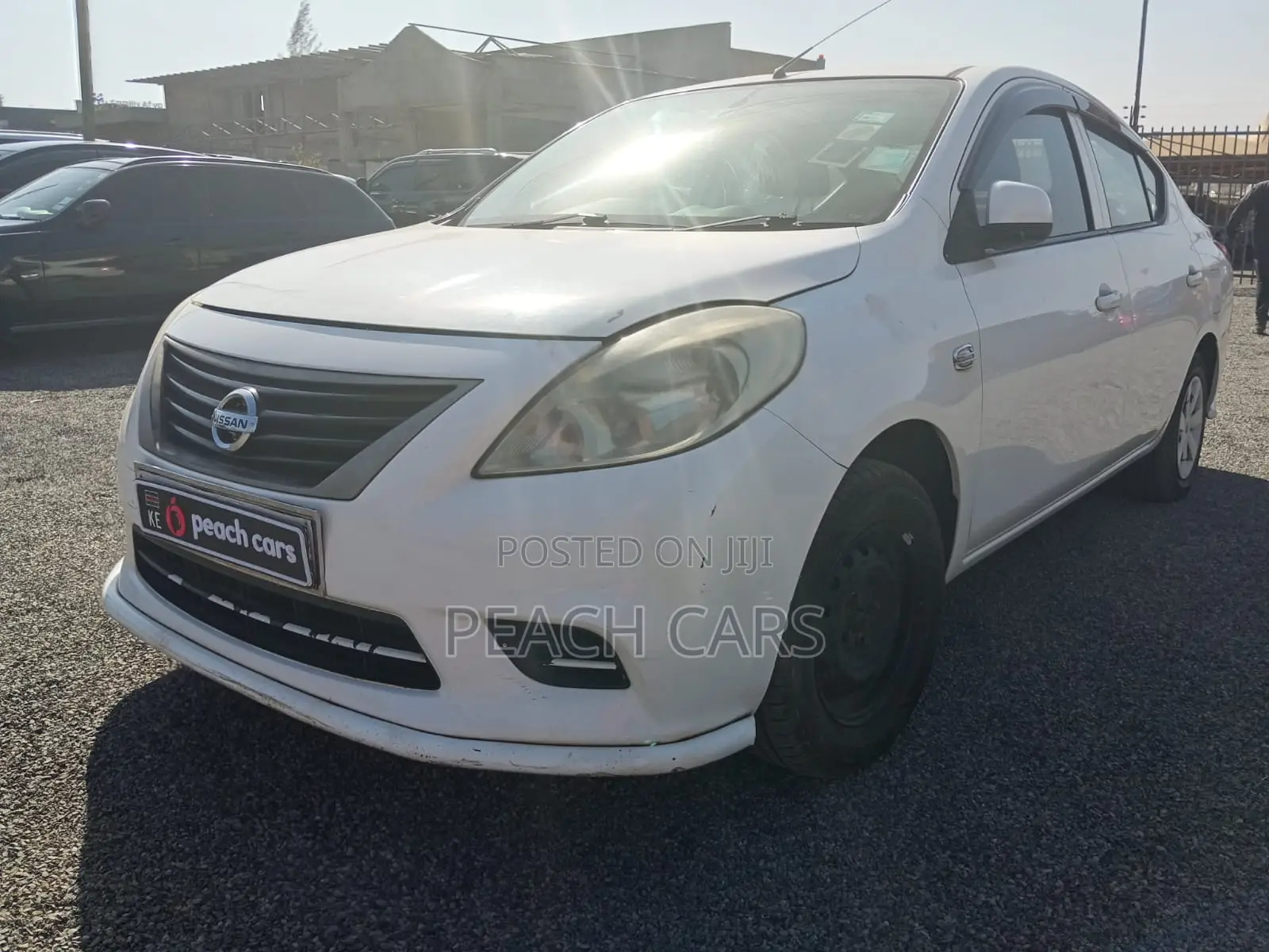 Nissan Latio 1.2 2013 White