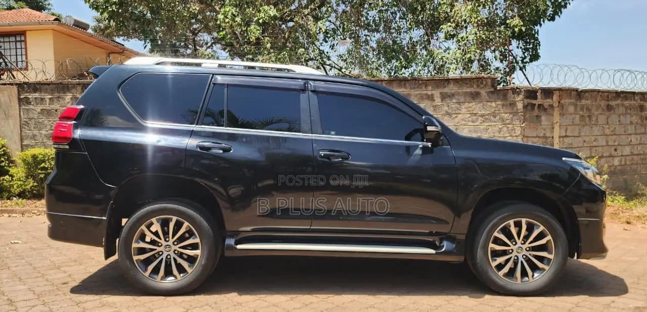 Toyota Land Cruiser Prado 2020 Black
