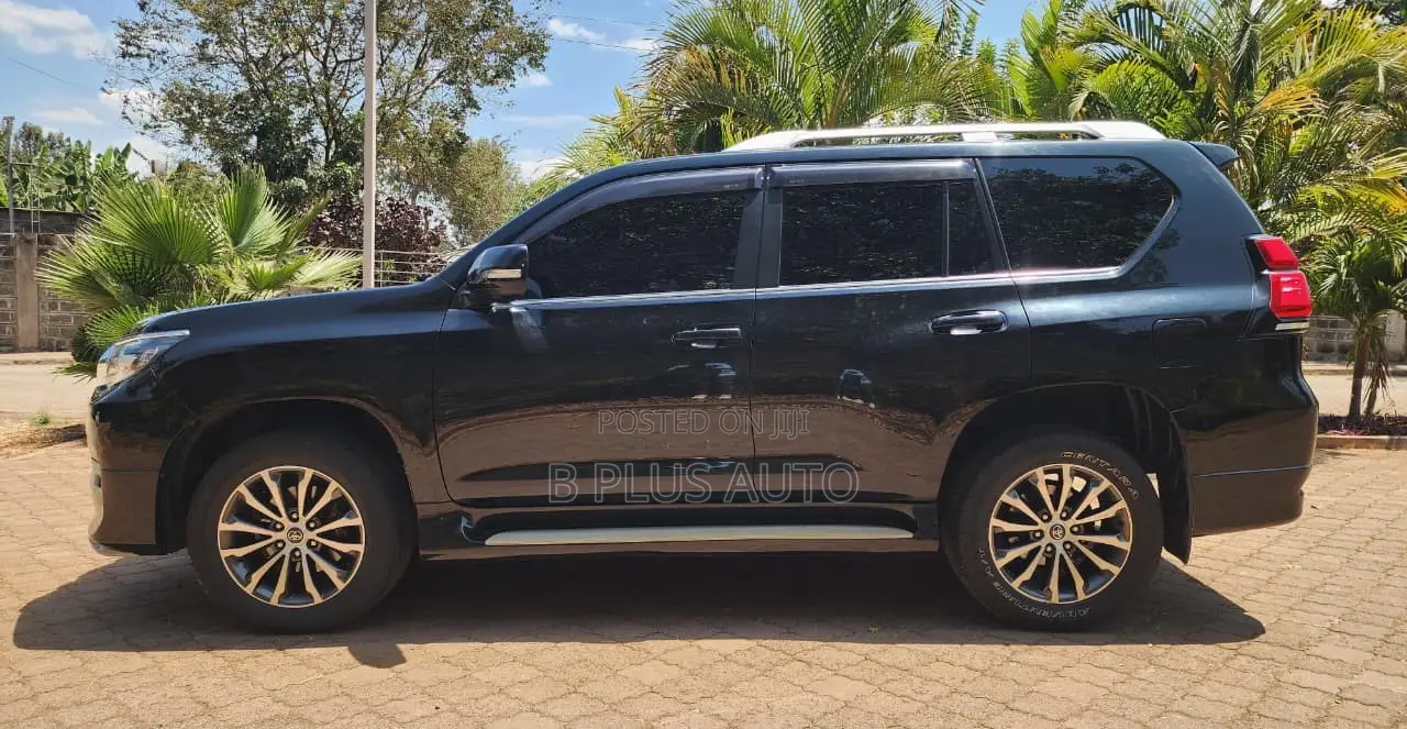 Toyota Land Cruiser Prado 2020 Black