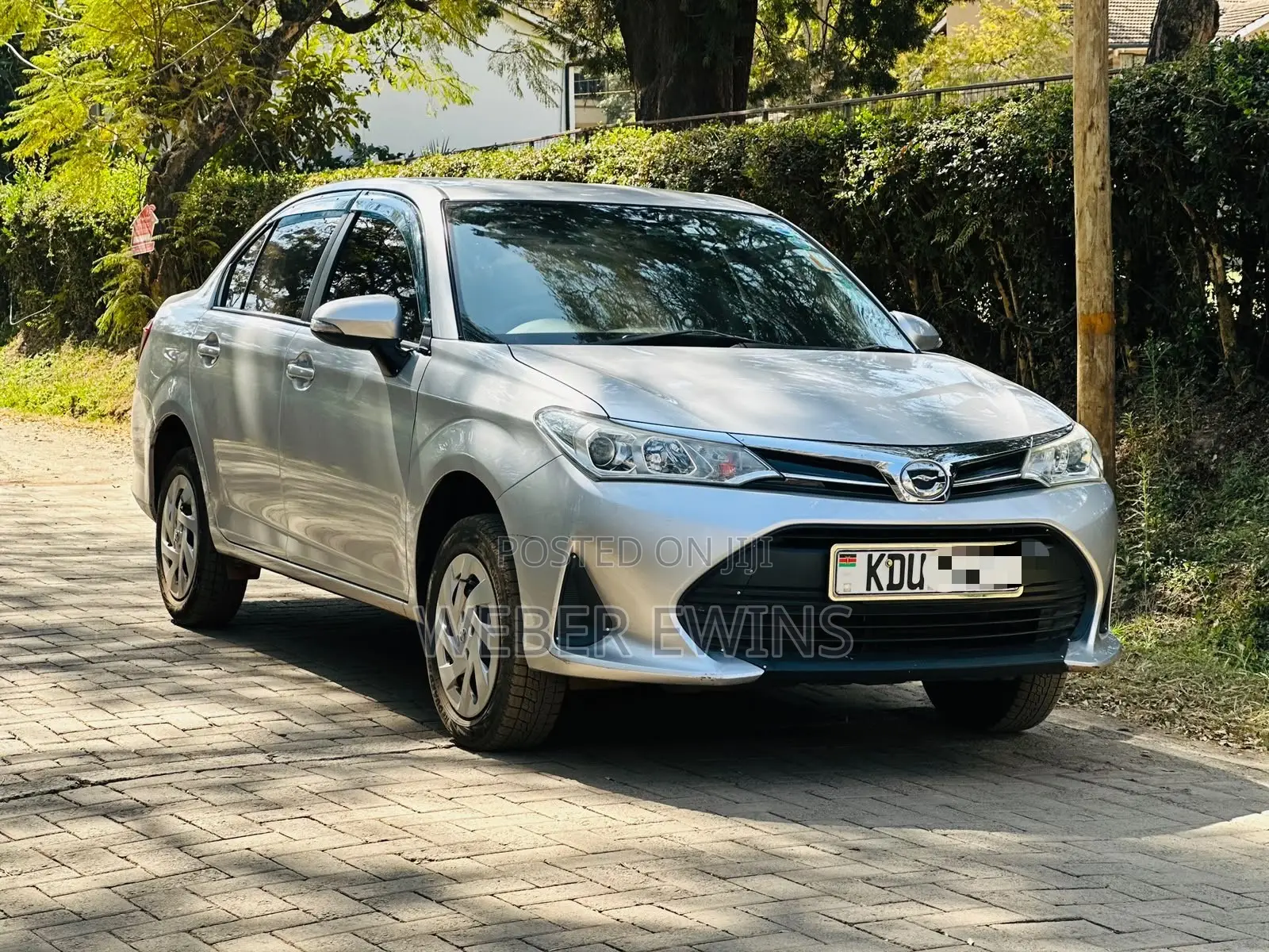 Toyota Axio 2018 Silver