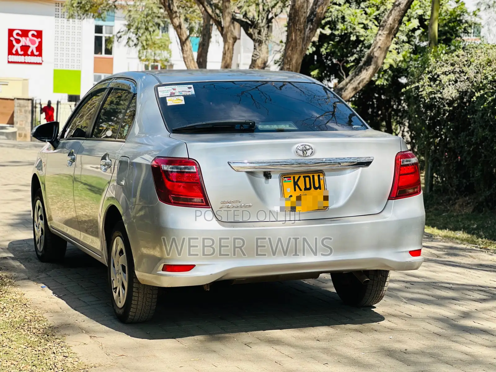 Toyota Axio 2018 Silver