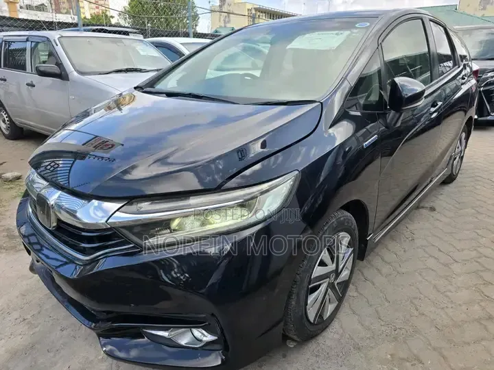 Honda Fit Shuttle 2019 Black