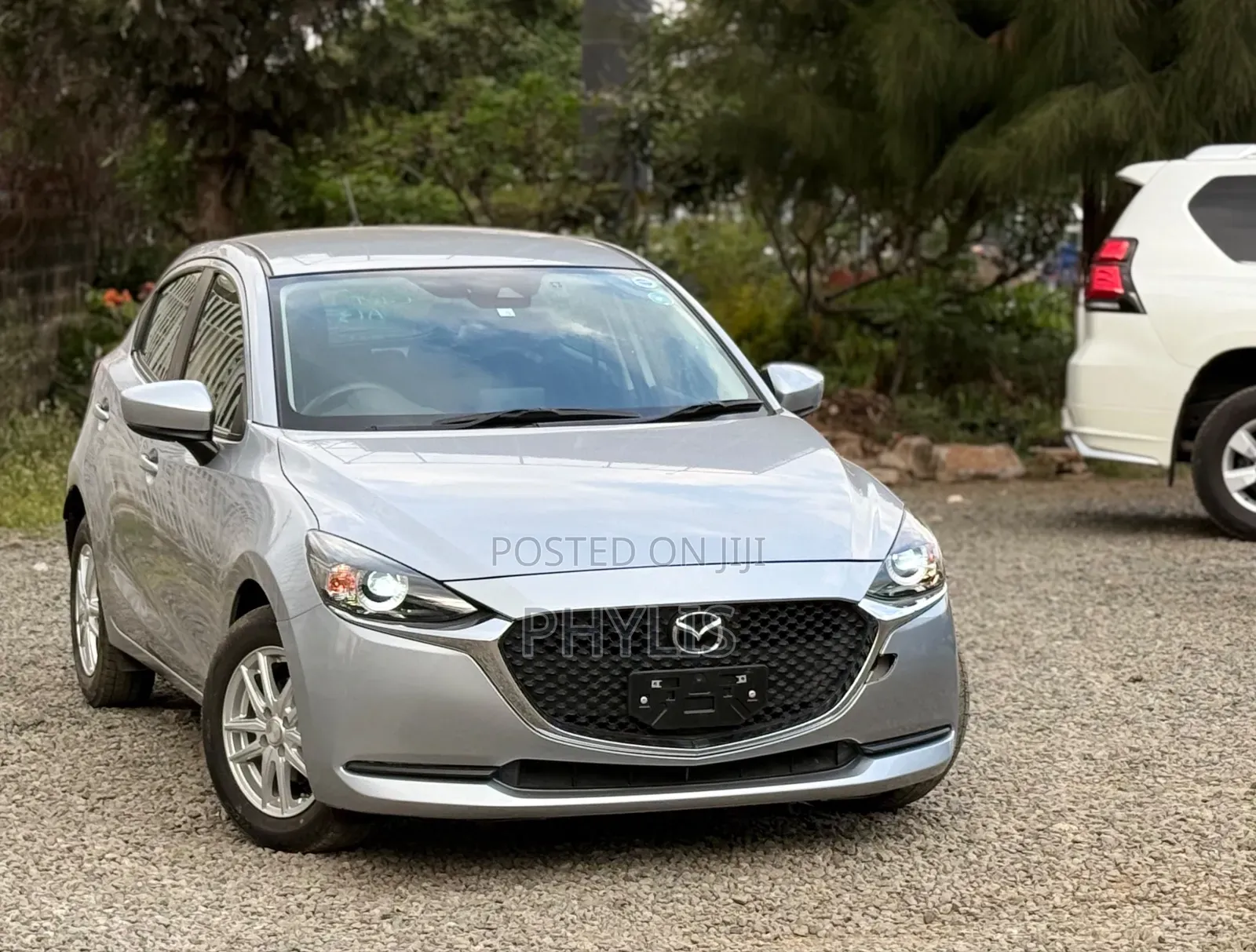 Mazda 2 2019 Silver