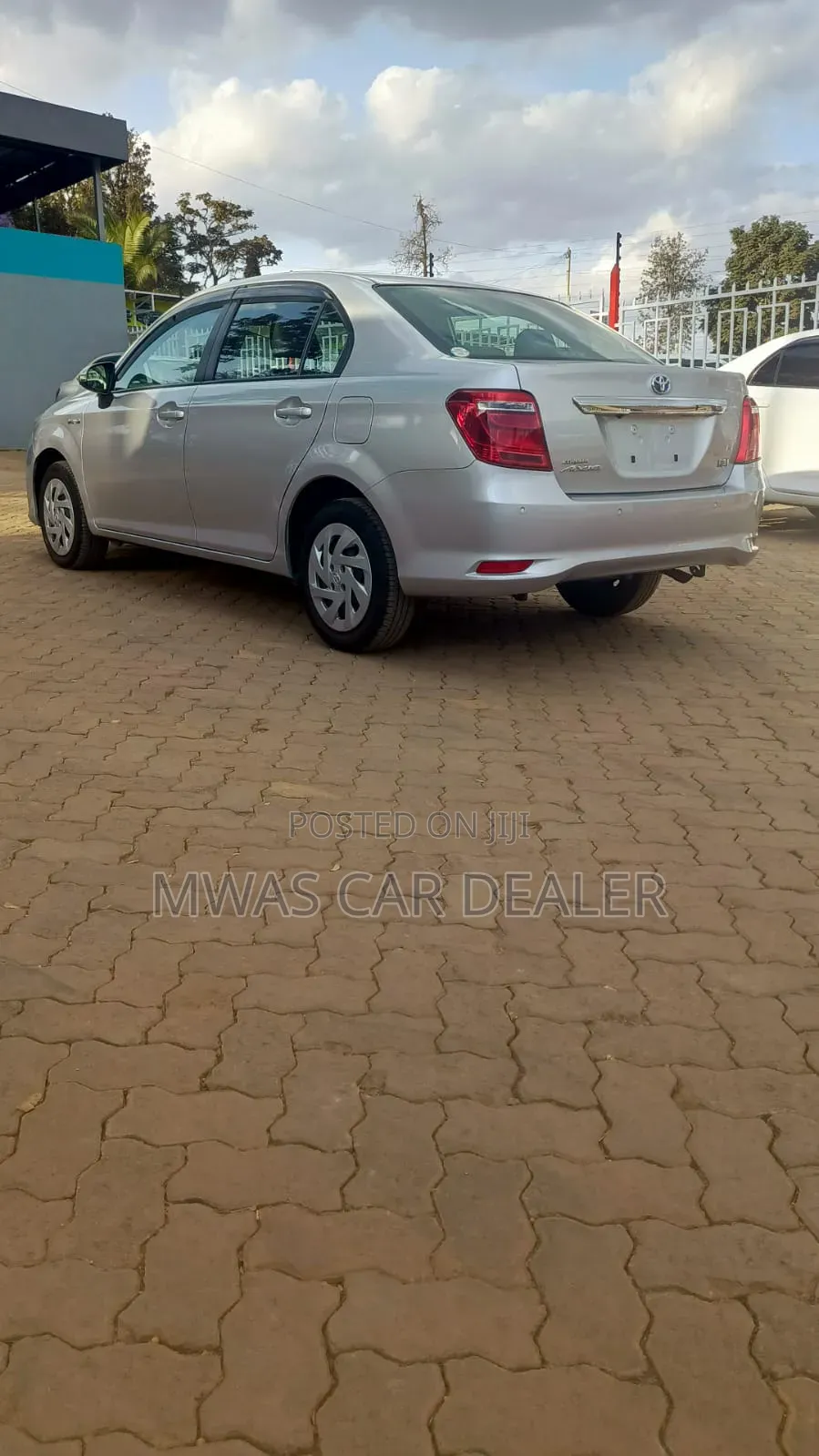 Toyota Axio 2019 Silver