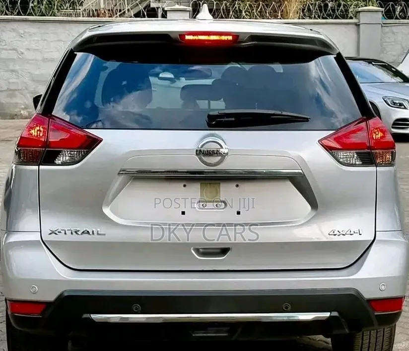 Nissan X-Trail 2019 Silver