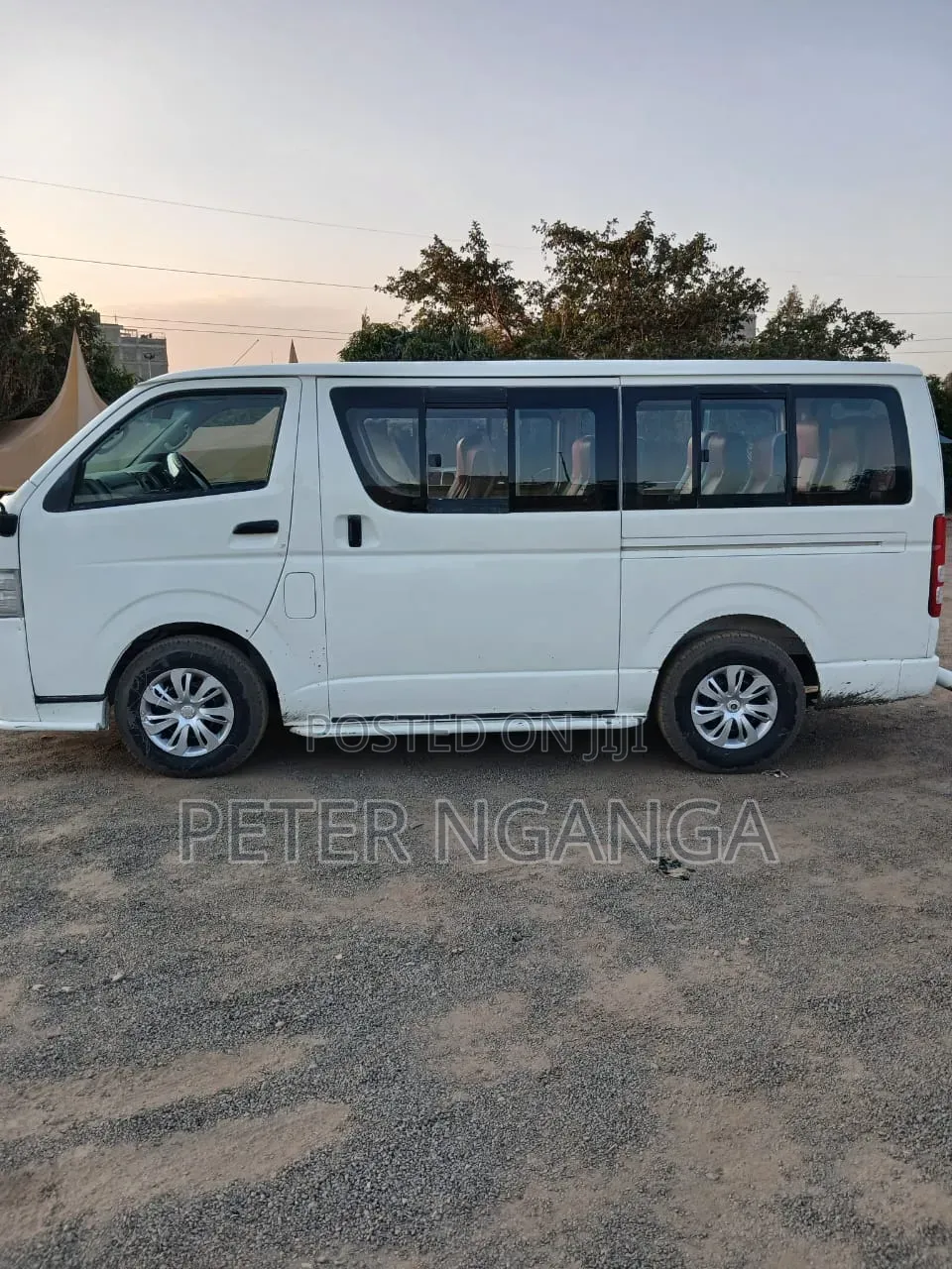 Toyota HiAce 2012 White