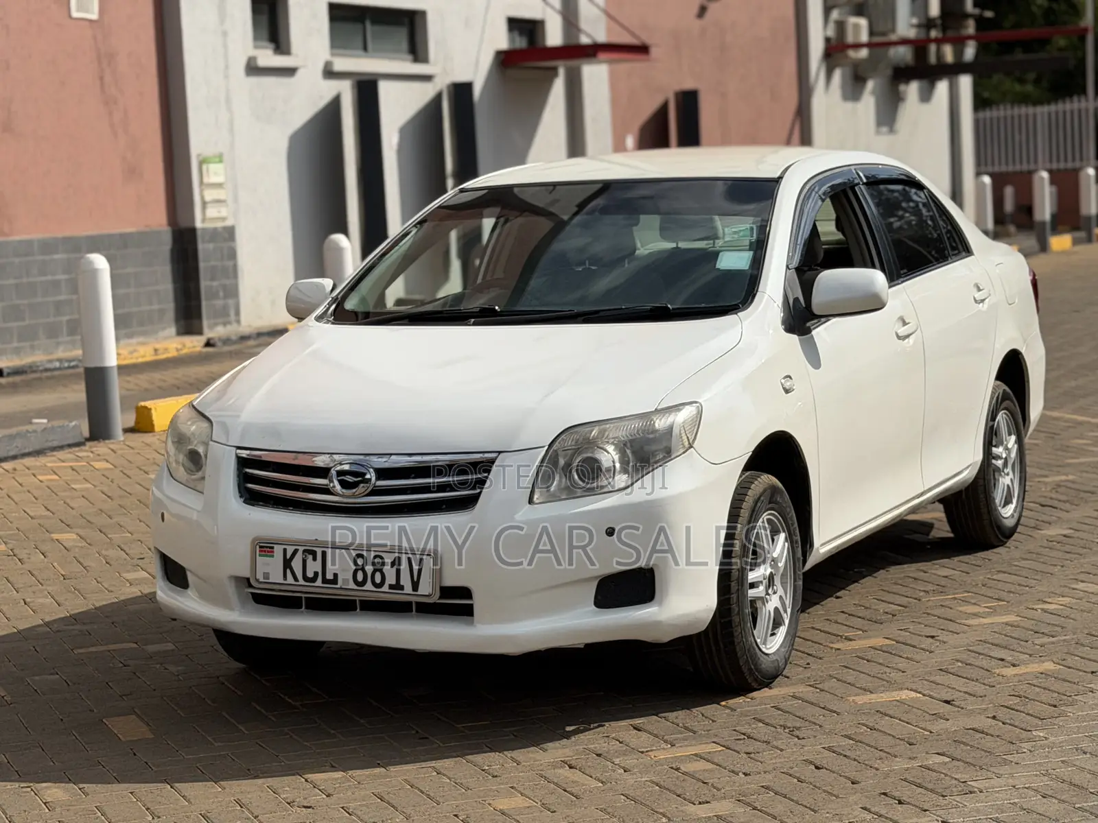 Toyota Axio 2010 White