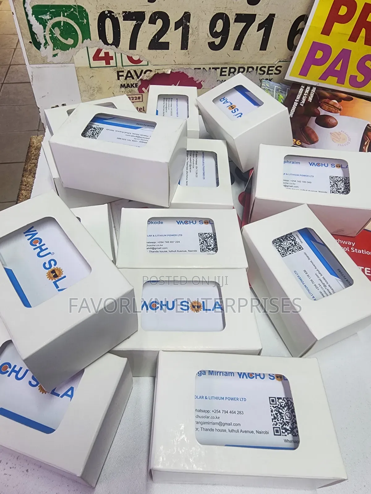 Modern Eye Catching Business Cards for Your Brands