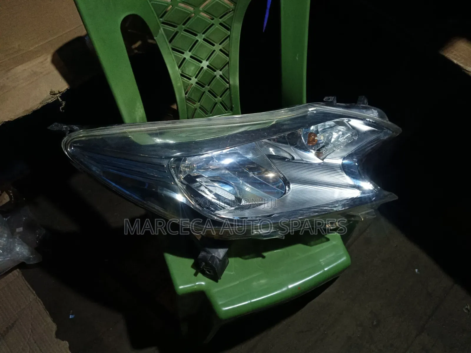 Headlight Nissan Note E12 2013 Mode