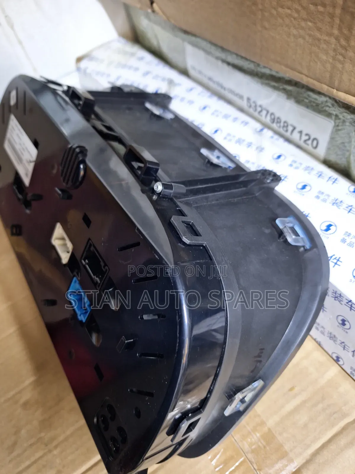 Mitsubishi Fuso Fj Dashboard Speedometer and Gauge Assembly