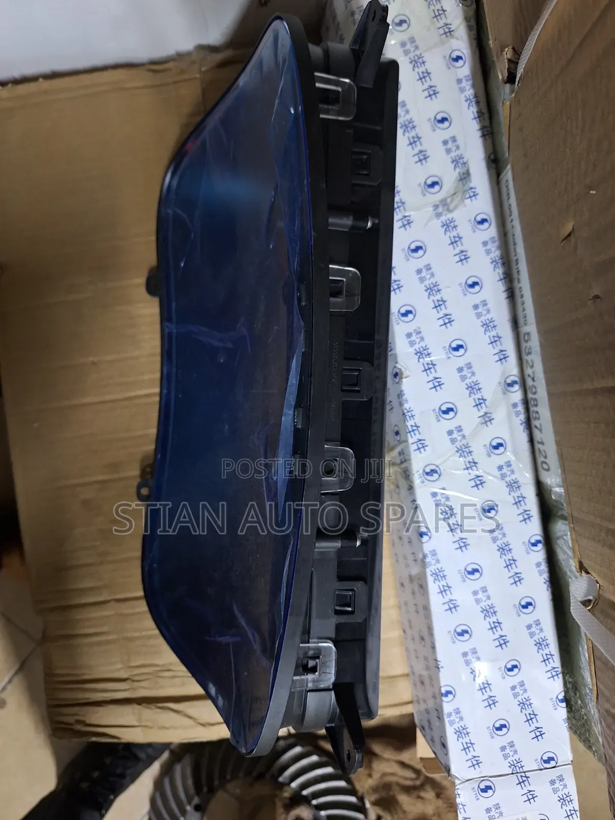 Mitsubishi Fuso Fj Dashboard Speedometer and Gauge Assembly