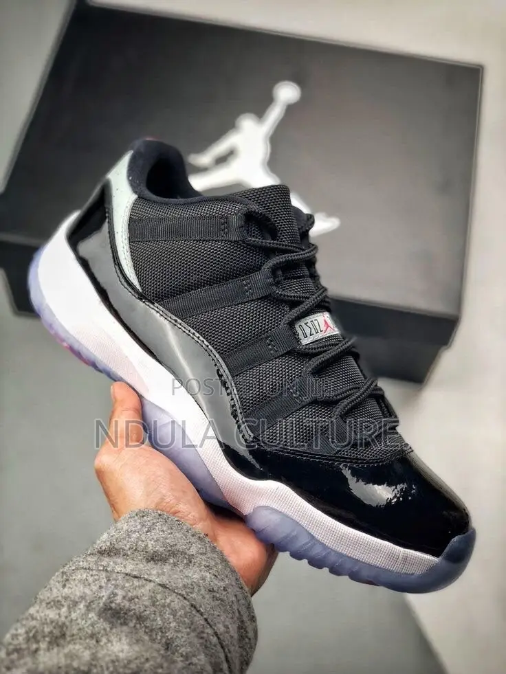 Jordan 11 Low Cut Unisex