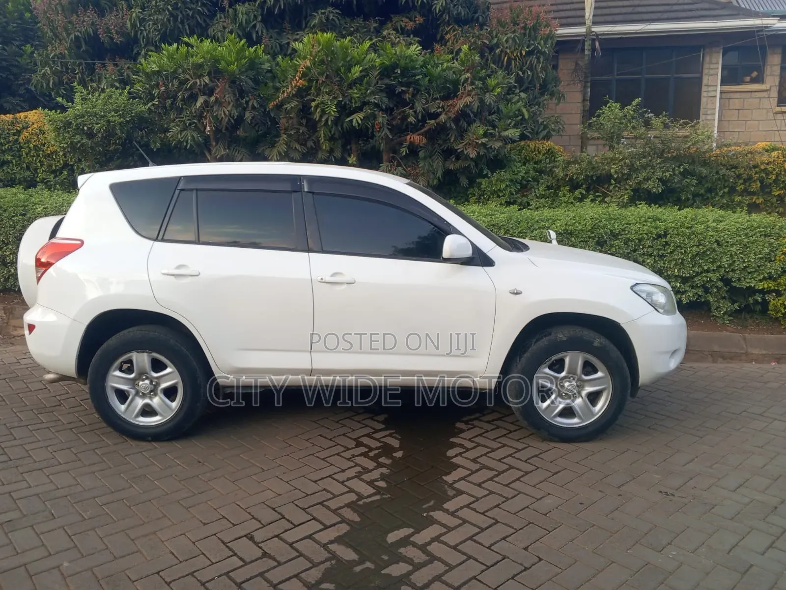 Toyota RAV4 2007 White