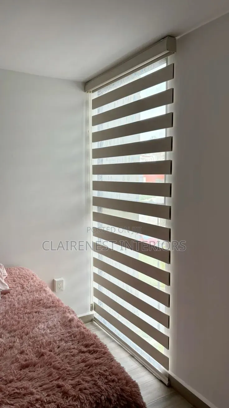 Make Privacy Part of Your Décor With Elegant Horizontal Blinds