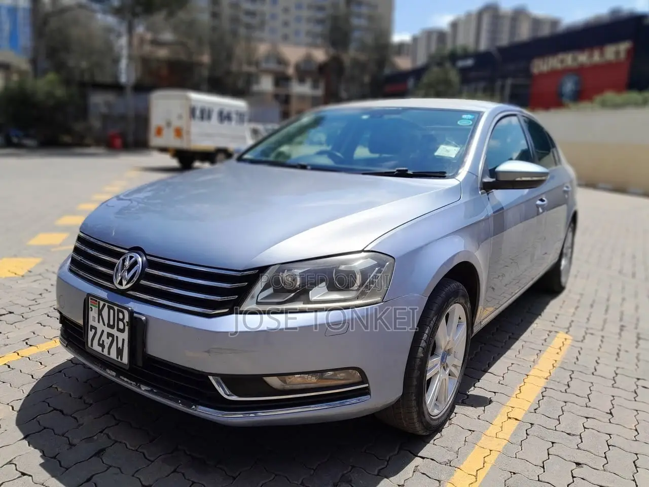 Volkswagen Passat S 2013 Blue