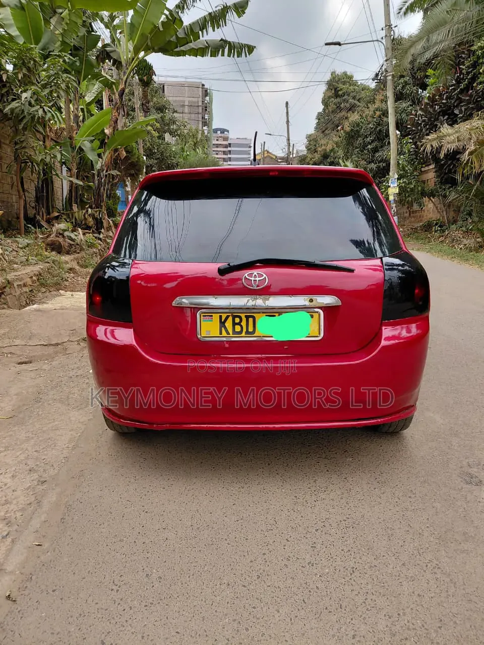 Toyota Corolla RunX 2001 Red