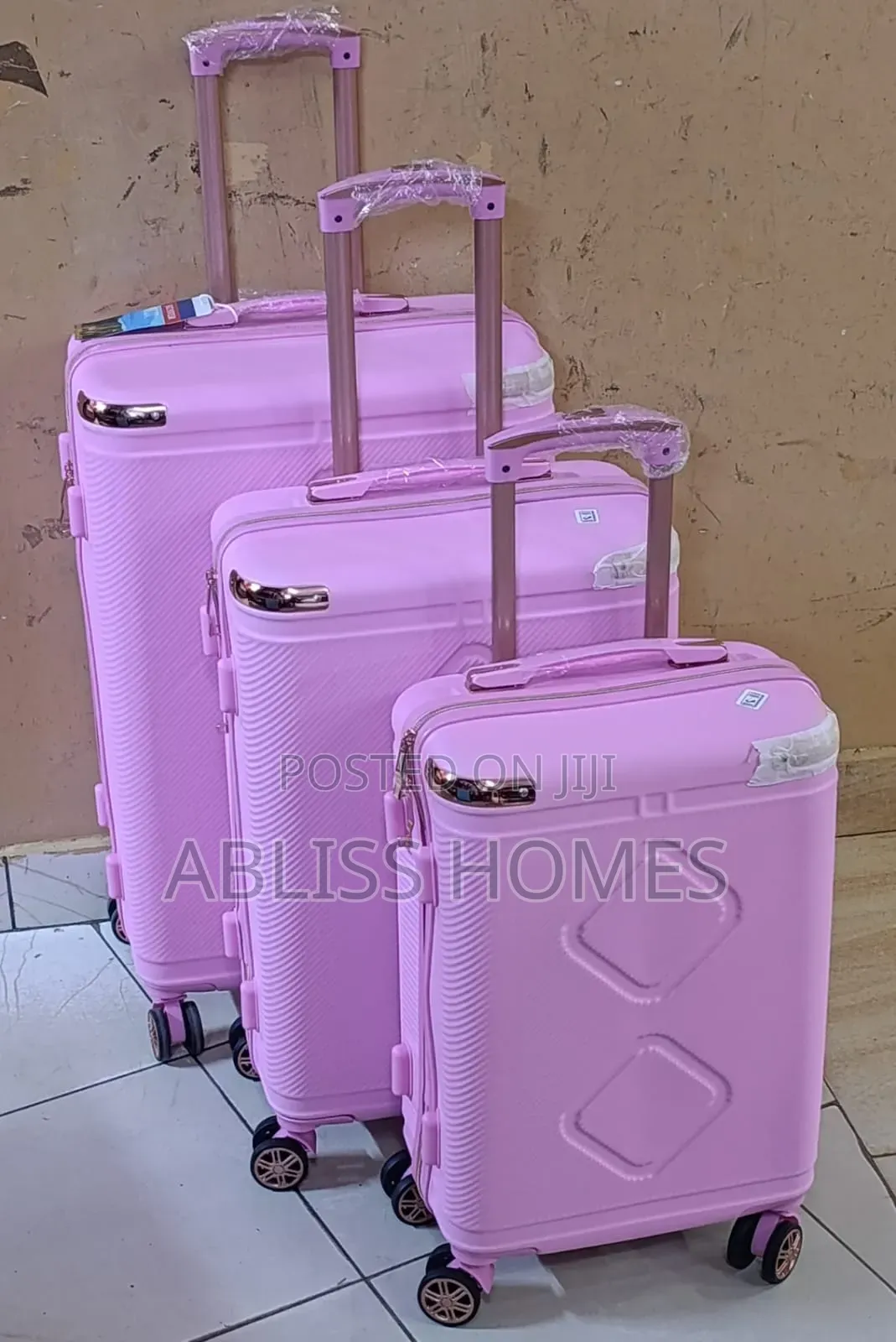 3 in 1 Luxurious Fibre Suitcase