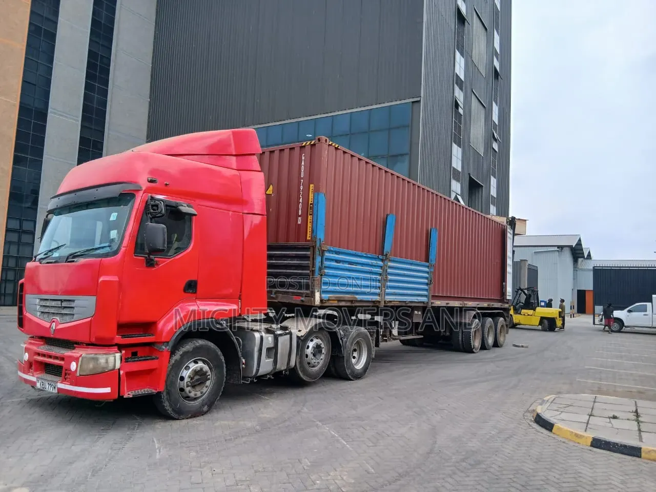 Trailer Available for Logistic Errands