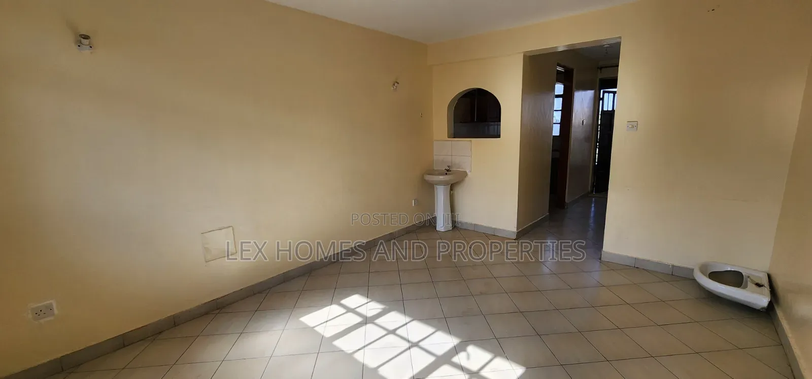 2bdrm Apartment in NkaiMurunya for rent