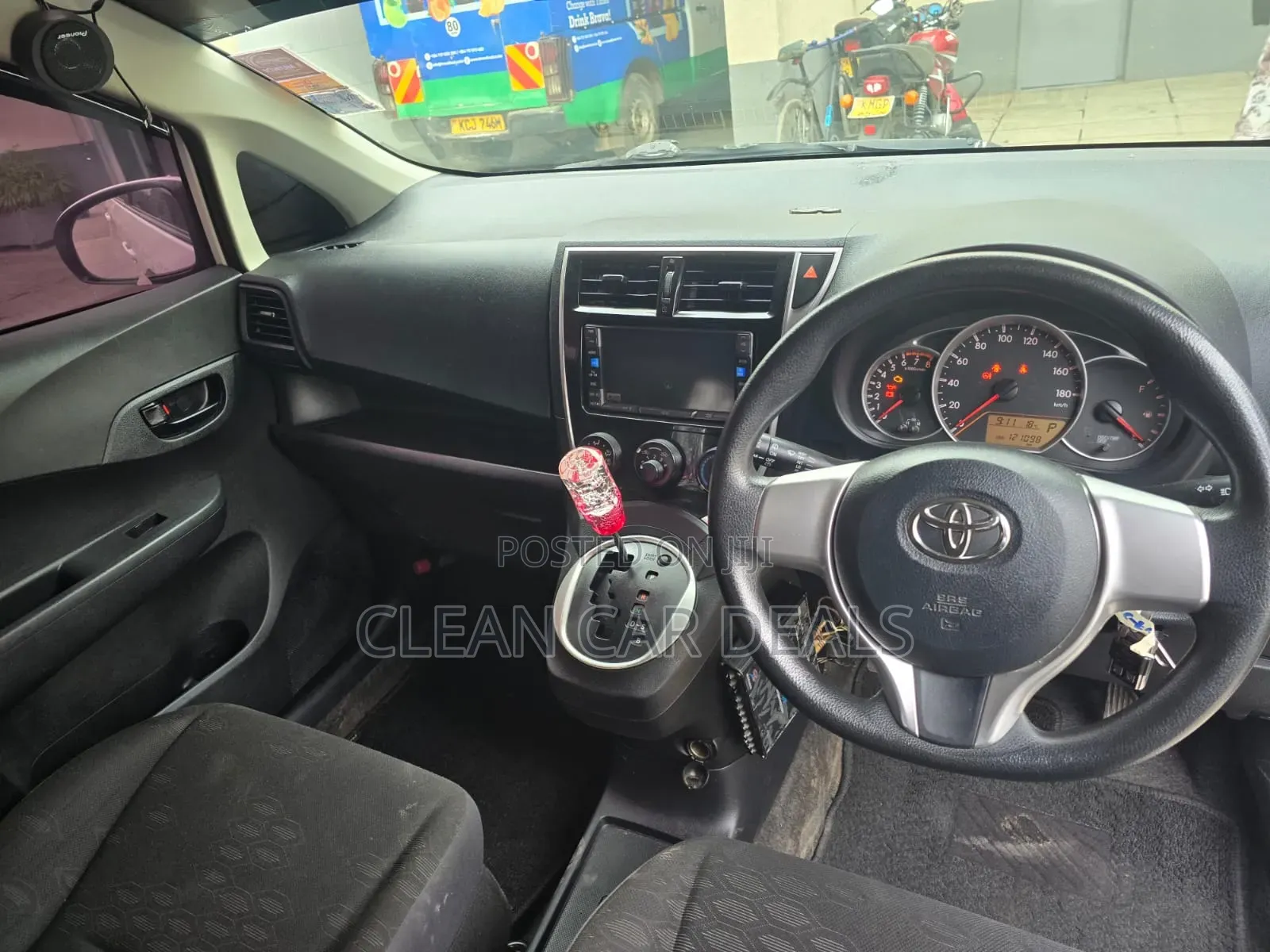 Toyota Ractis 2012 White
