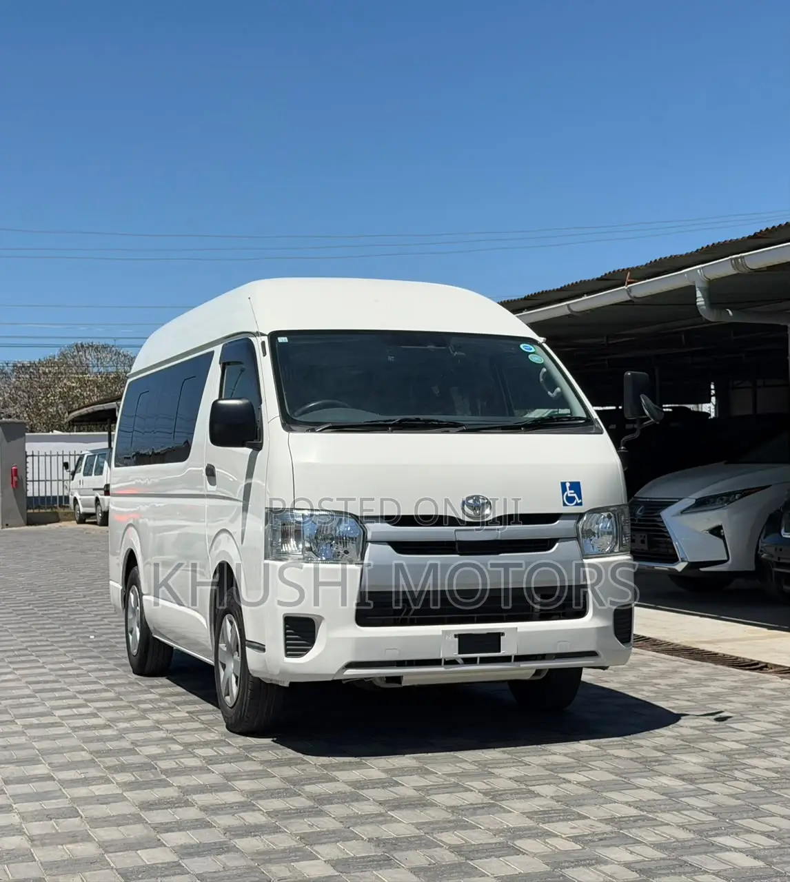 Toyota HiAce 2019 White