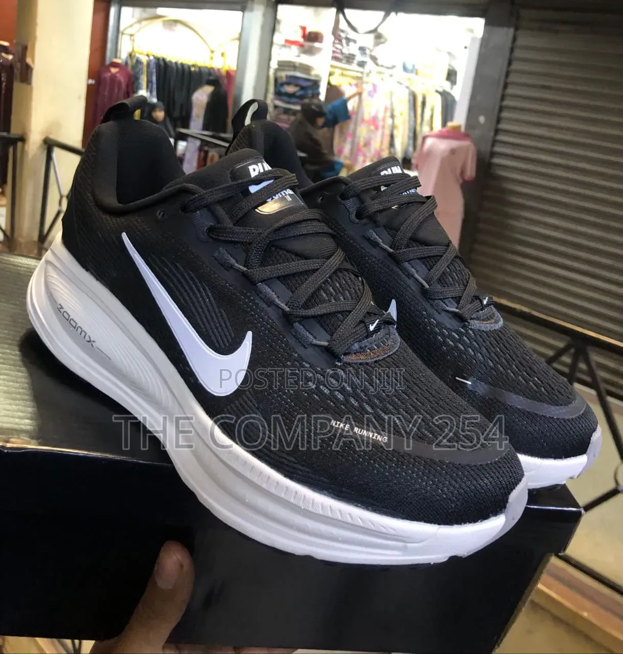 Quality Casual Leather Nike Zoom Sneakers Shoes Available