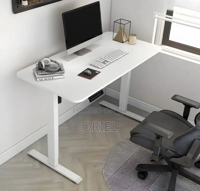 Office Desk : Electric Height Adjustable 120CM White Table
