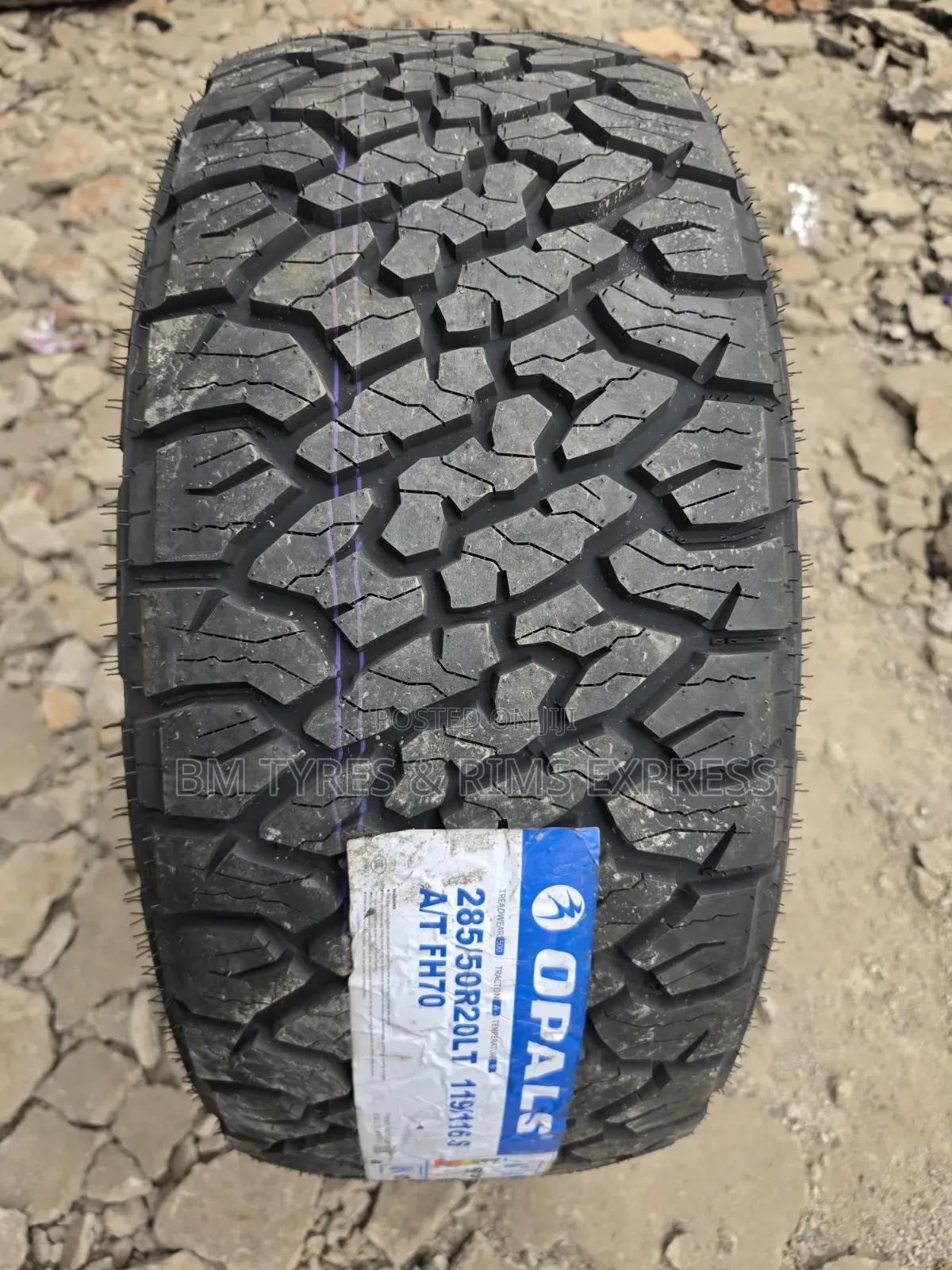 285 /50 R20 Opals Tires (All Terrain)