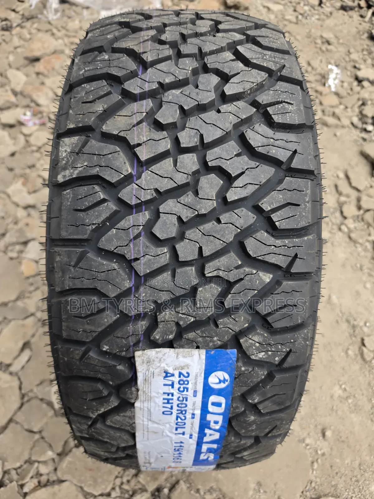 285 /50 R20 Opals Tires (All Terrain)