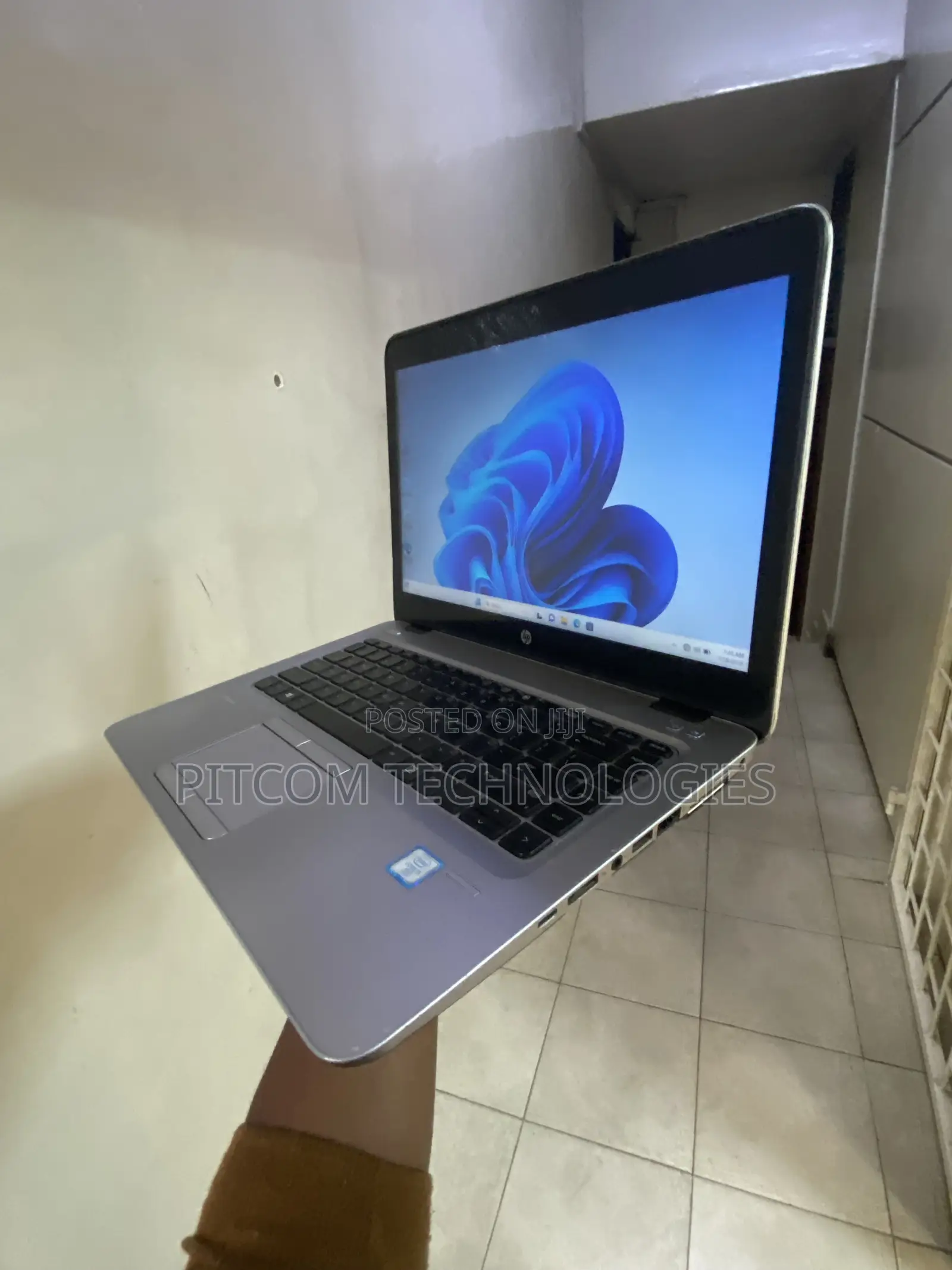 New Laptop HP EliteBook 840 G3 8GB Intel Core i5 SSD 256GB