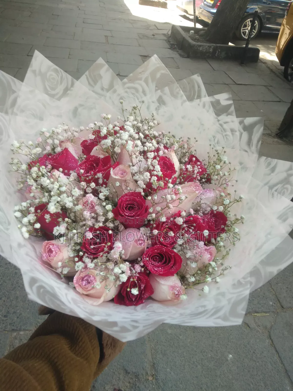 Flower Gifts for New Moms- Same Day Roses Bouquet and Gifts Delivery
