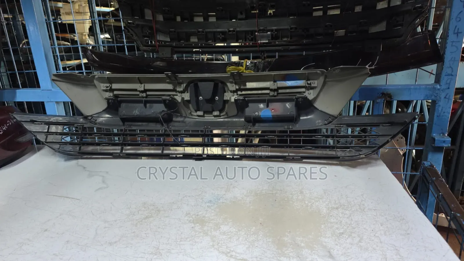 Honda CRV E 4 Grill