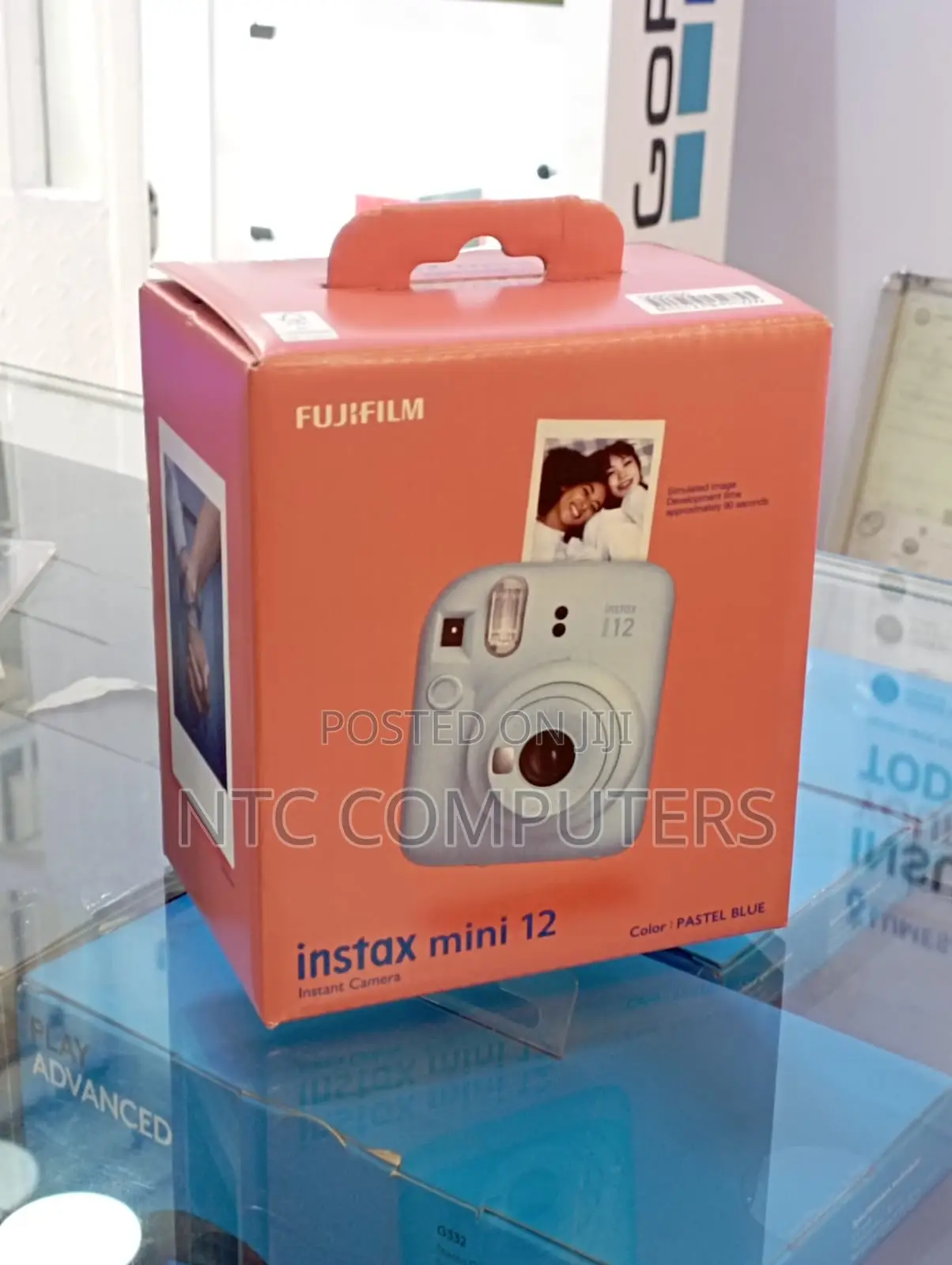 FUJIFILM INSTAX MINI 12 Instant Film Camera