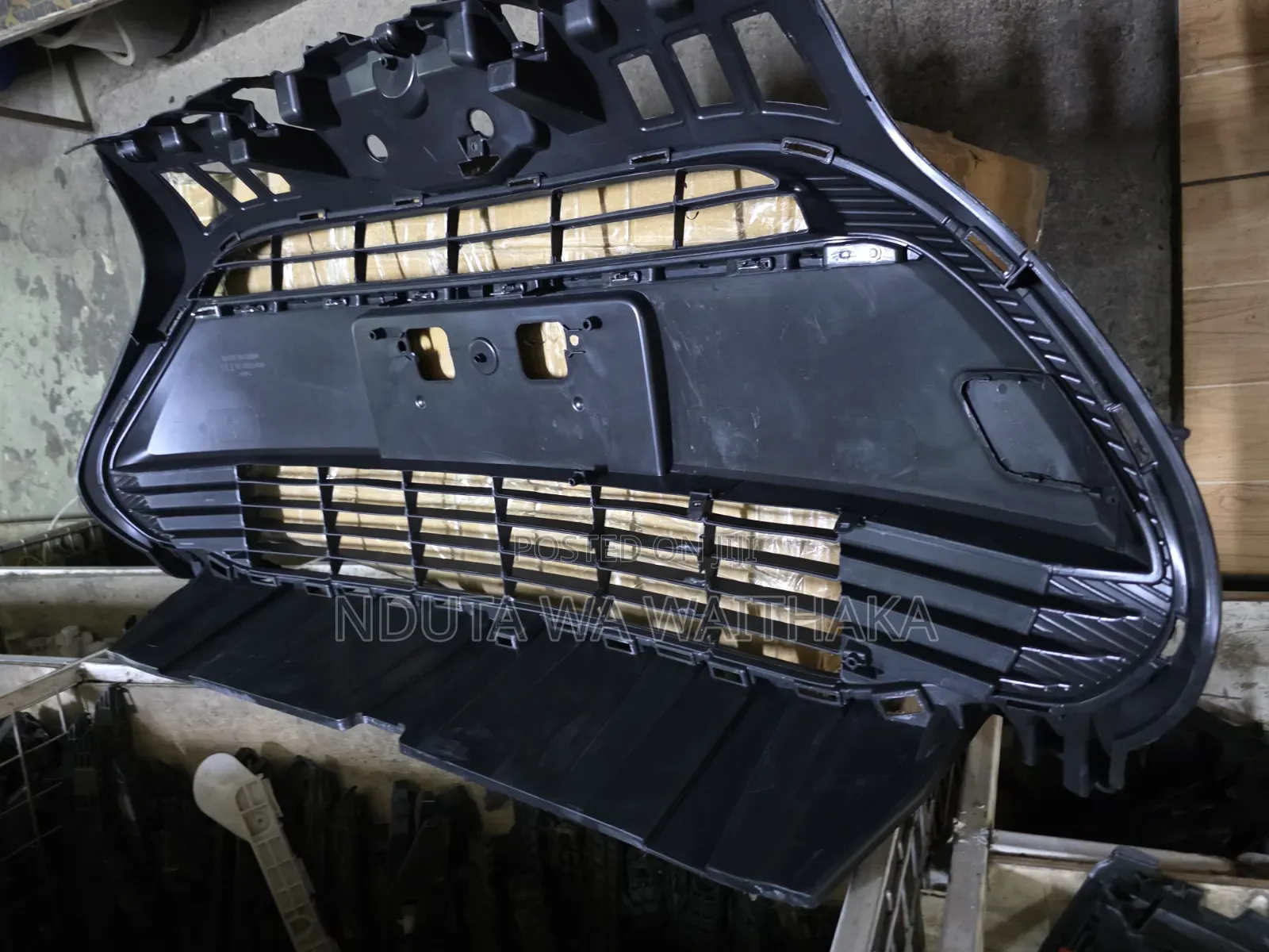 Lower Bumper Grille Toyota Aqua 2019