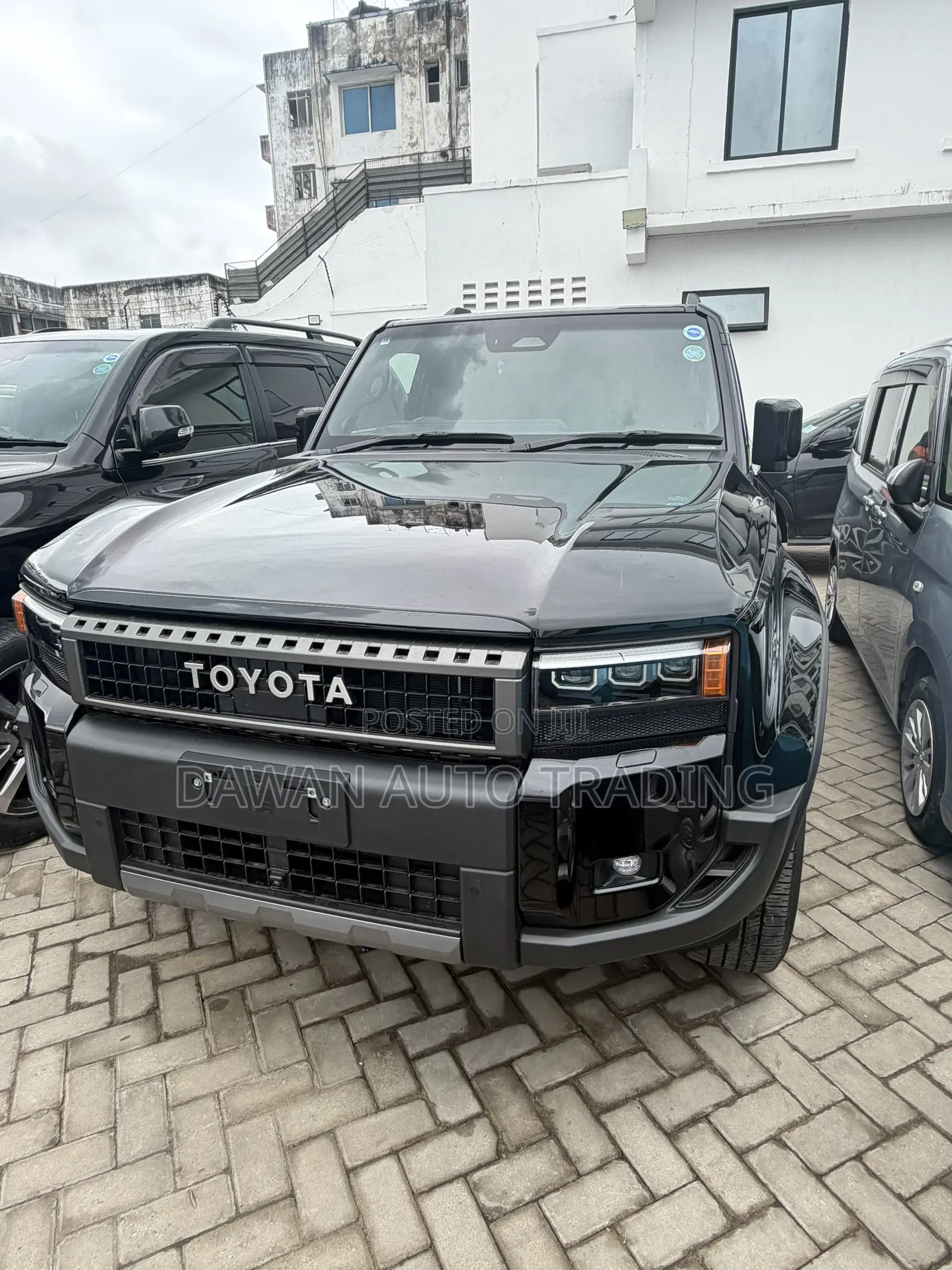 Toyota Land Cruiser Prado 2.8 2024 Black