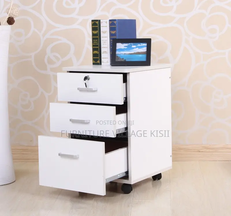 Office Cabinet: 3-Drawer Pedestrian Cabinet
