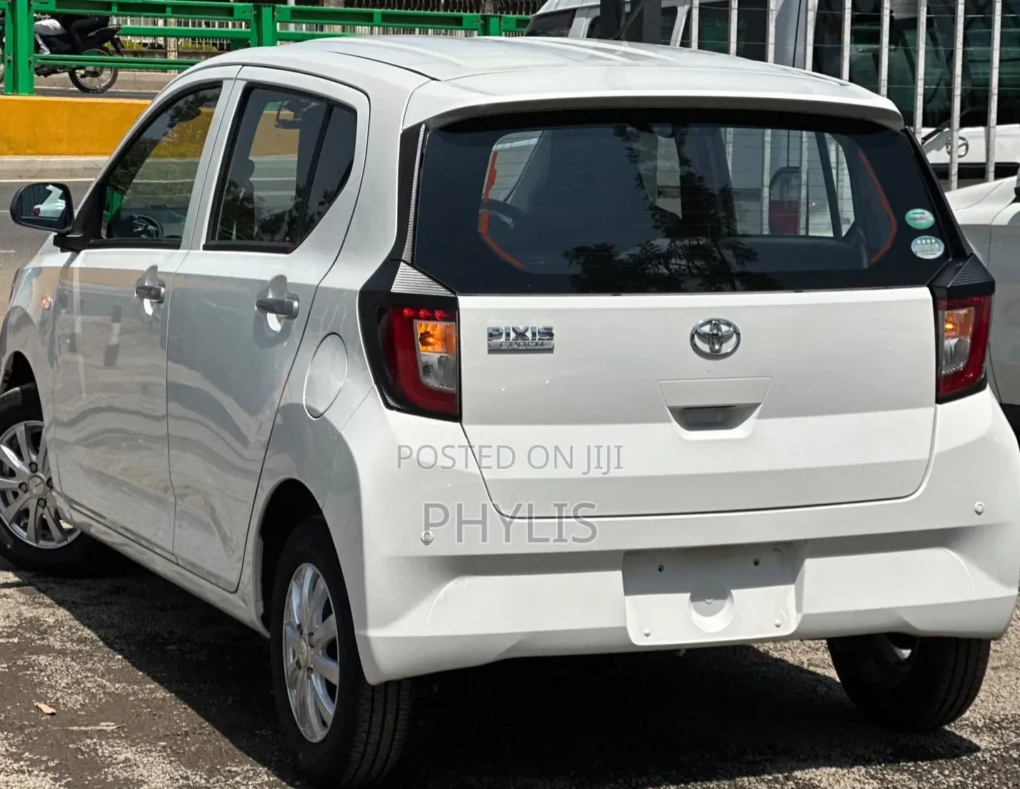 Toyota Pixis Epoch 2019 White