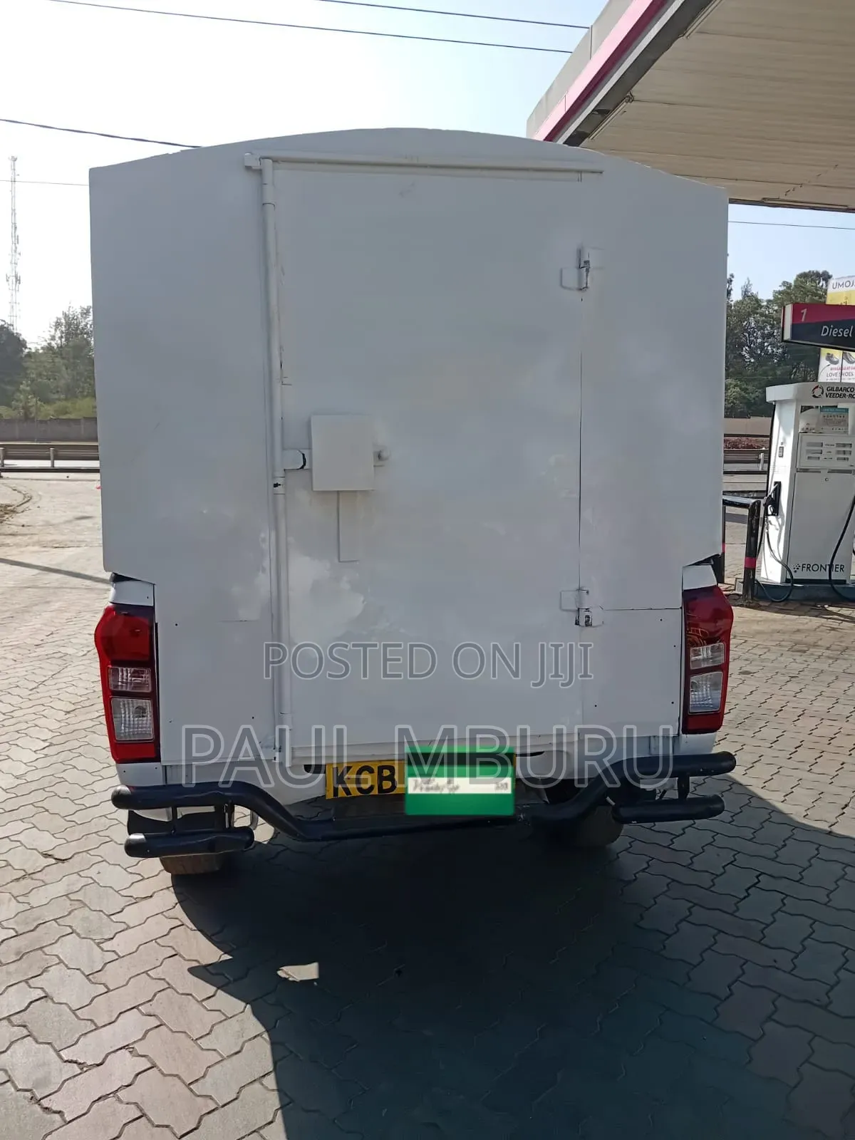 Isuzu D-MAX 2014 White