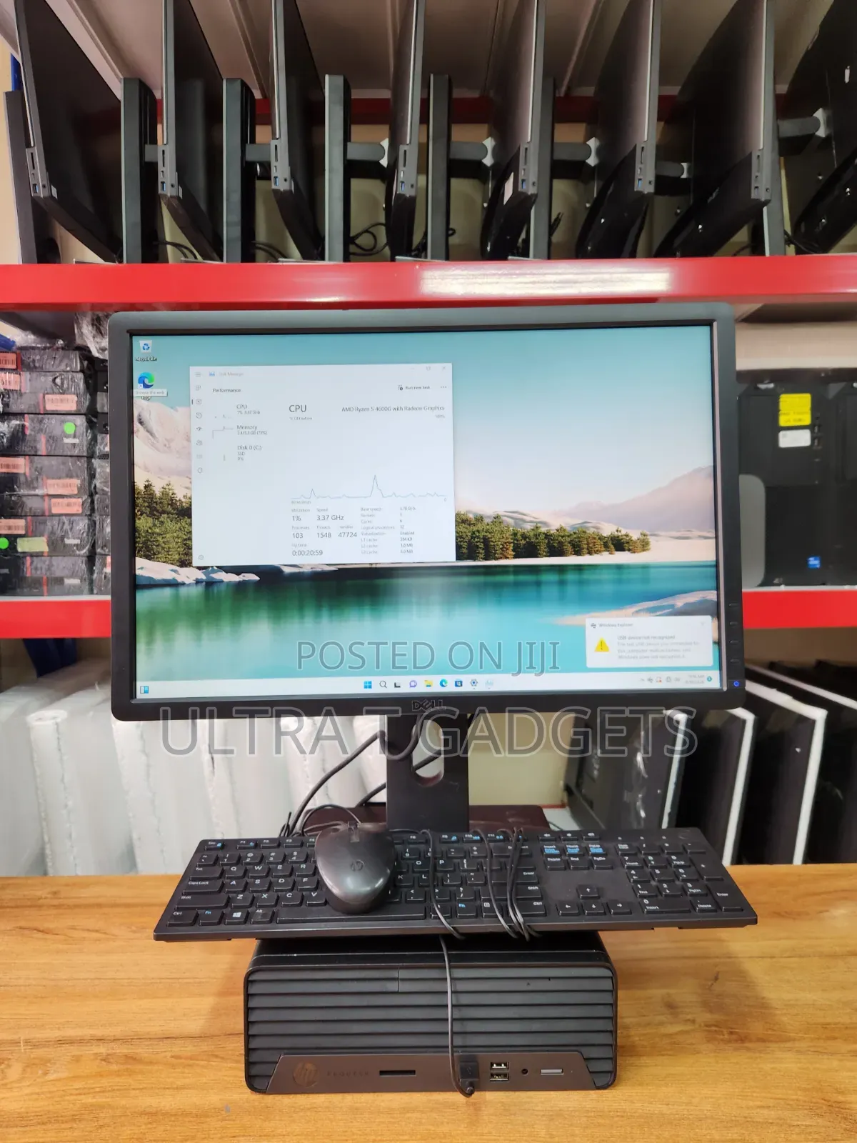 Desktop Computer HP ProDesk 400 8GB AMD Ryzen 5 SSD 256GB