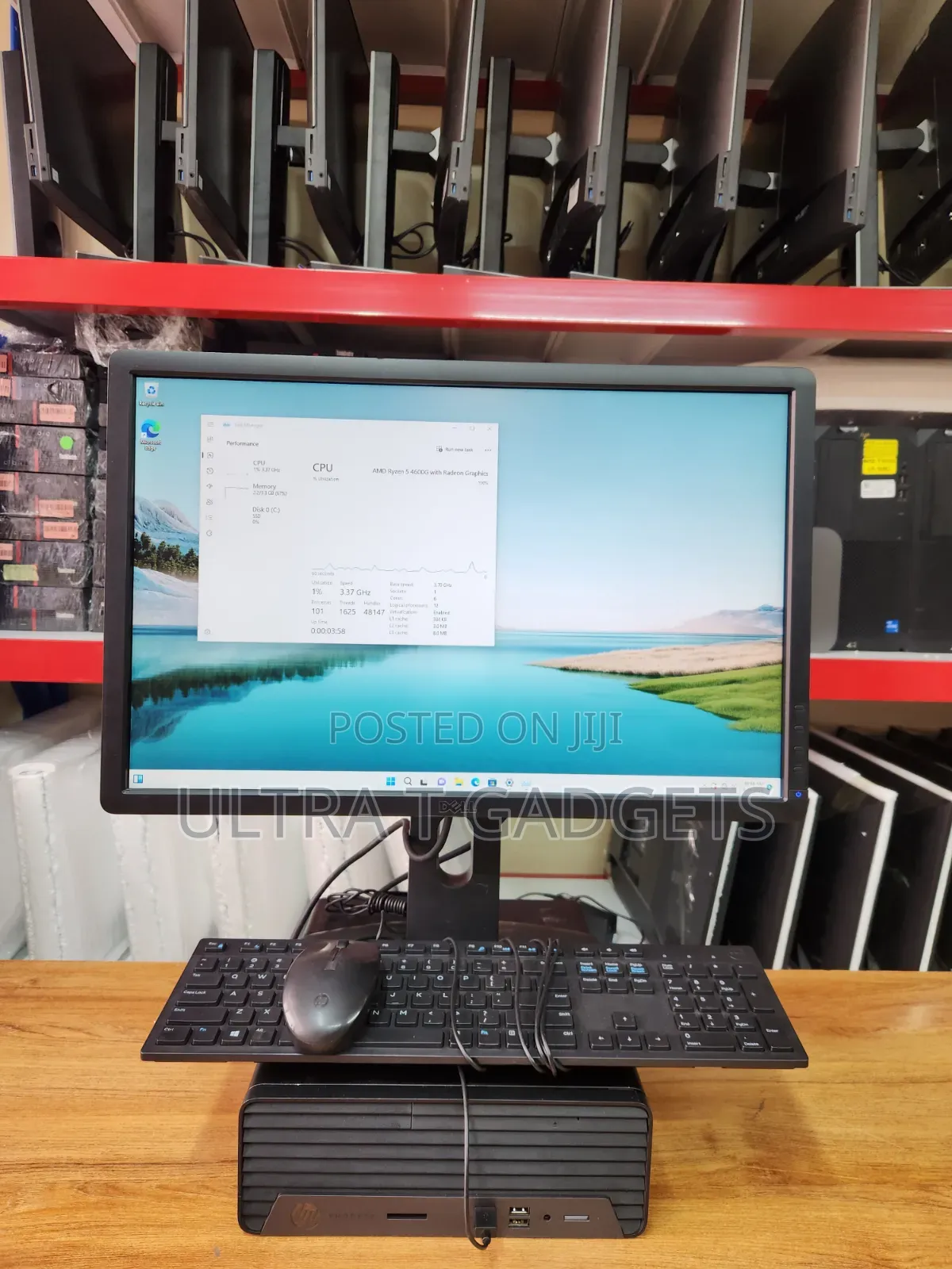 Desktop Computer HP ProDesk 400 8GB AMD Ryzen 5 SSD 256GB