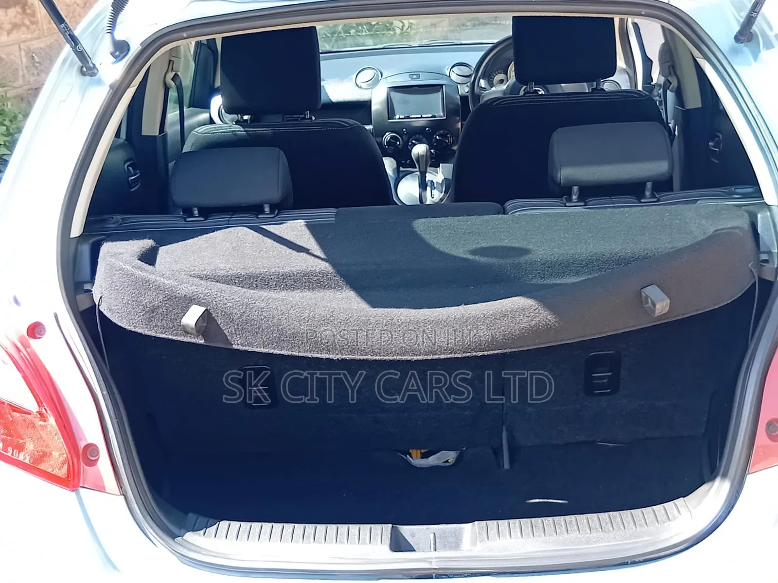 Mazda Demio 2010 Blue