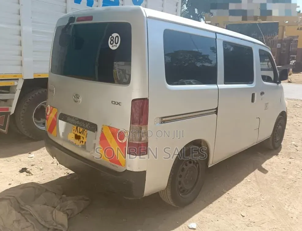 Toyota TownAce 2011 Silver