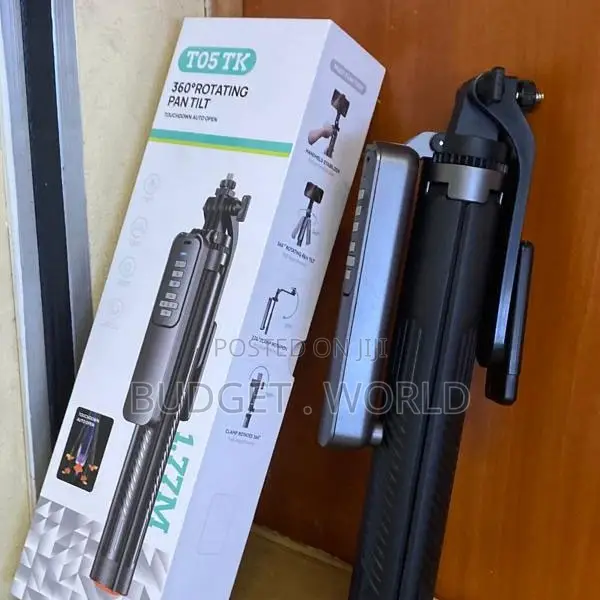 T05 360° Rotating Selfie Pole Phone Tripod Stand