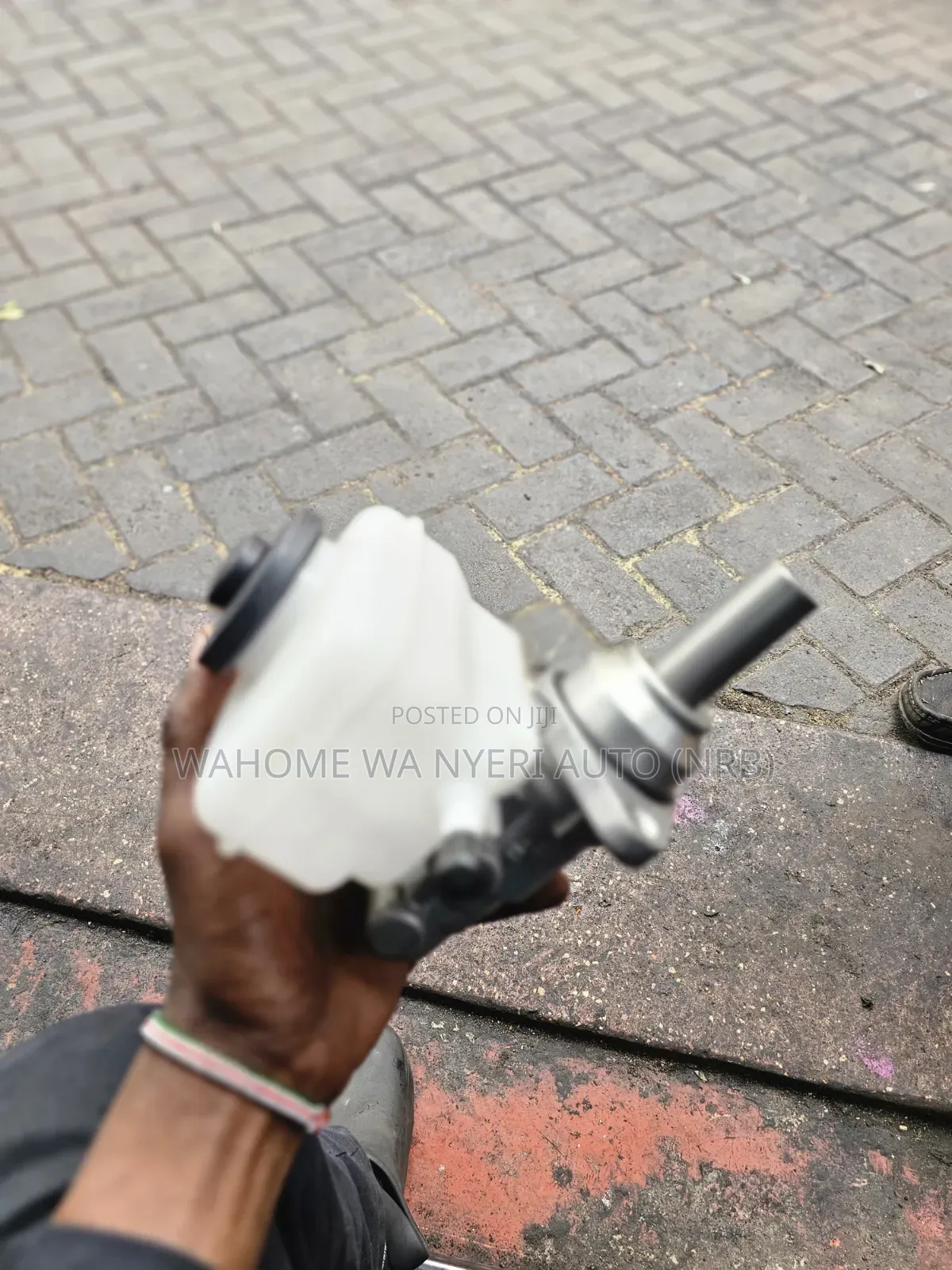 Brand New Mastwr Cylinder for 7l