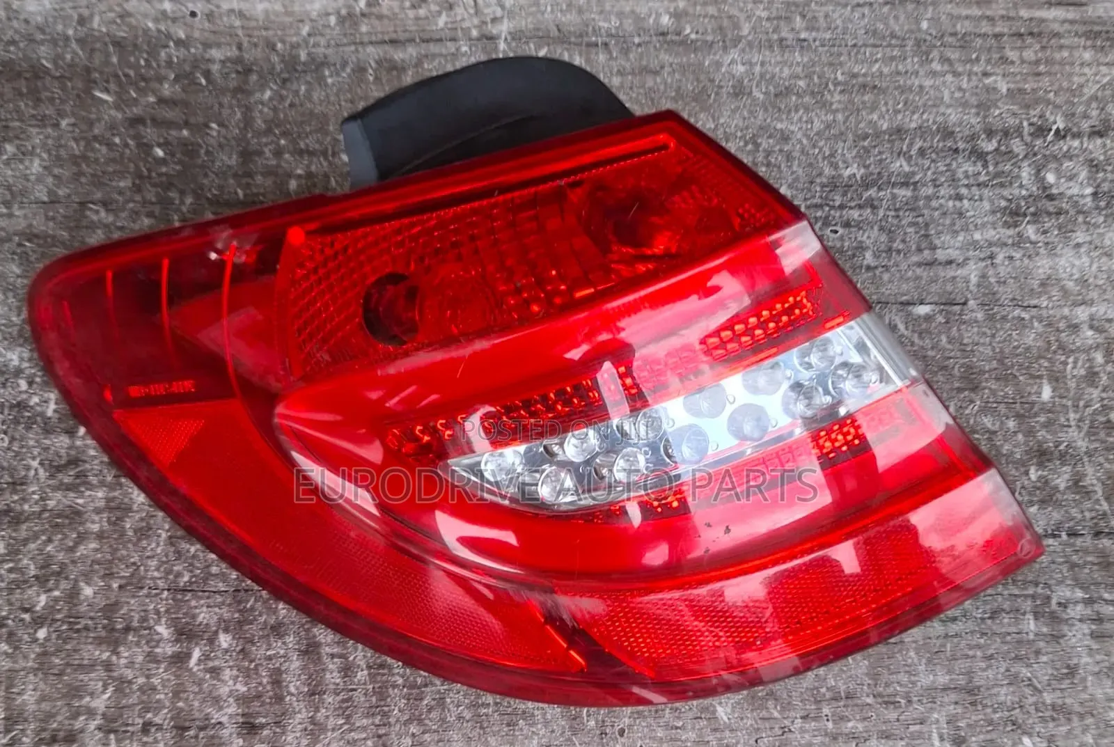 Mercedes Benz B-Class W246 Taillight