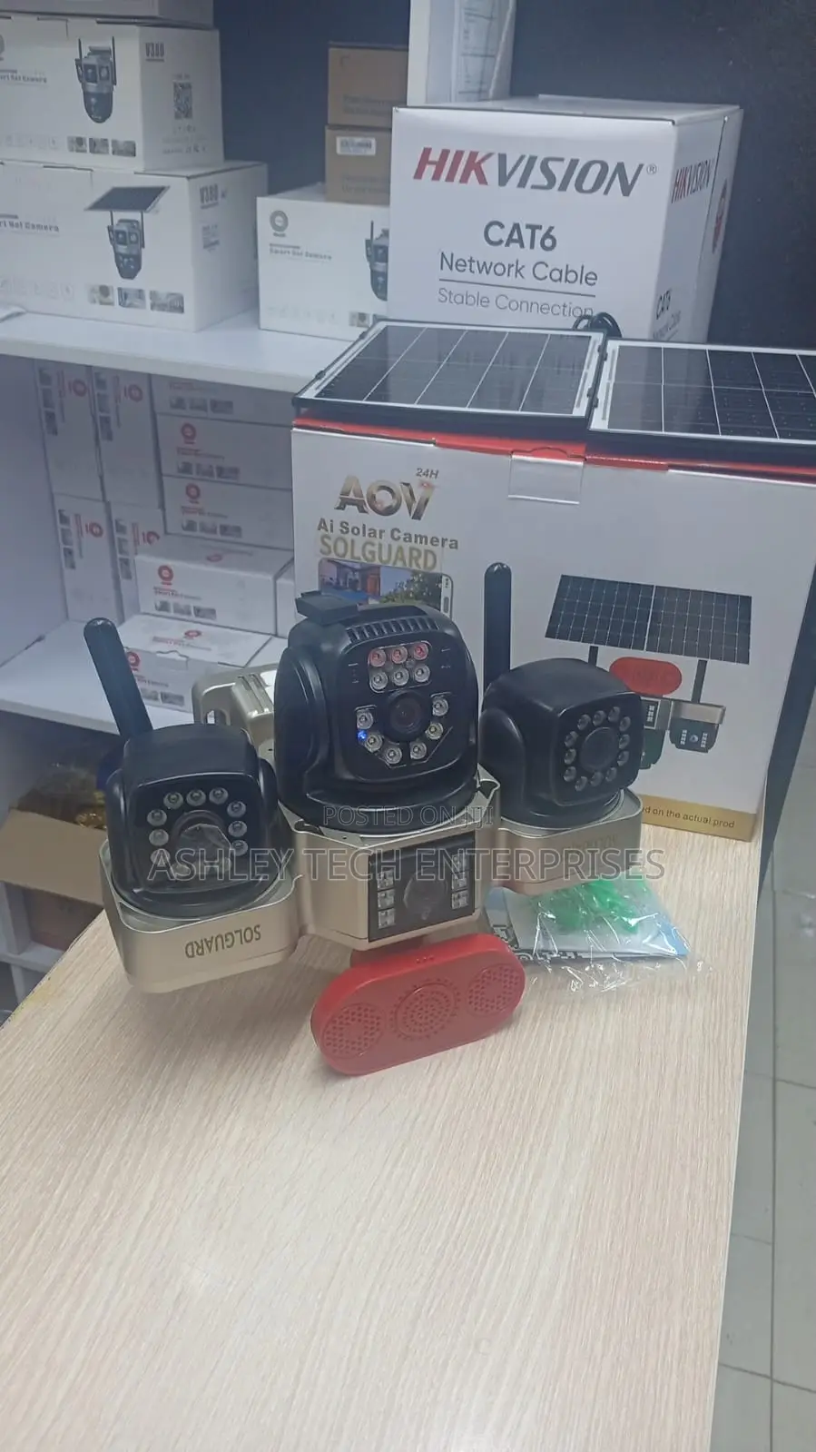 PowerMax AOV SOLGUARD 4-Lens 4G Solar Surveillance Camera