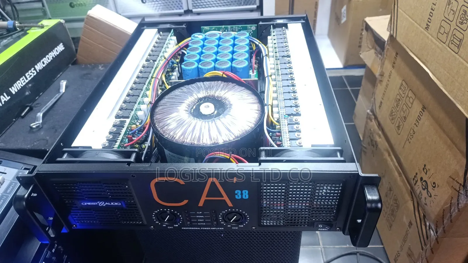 Soundstand Ca38 Heavy-Duty Power Professional Audio Power Amplifier