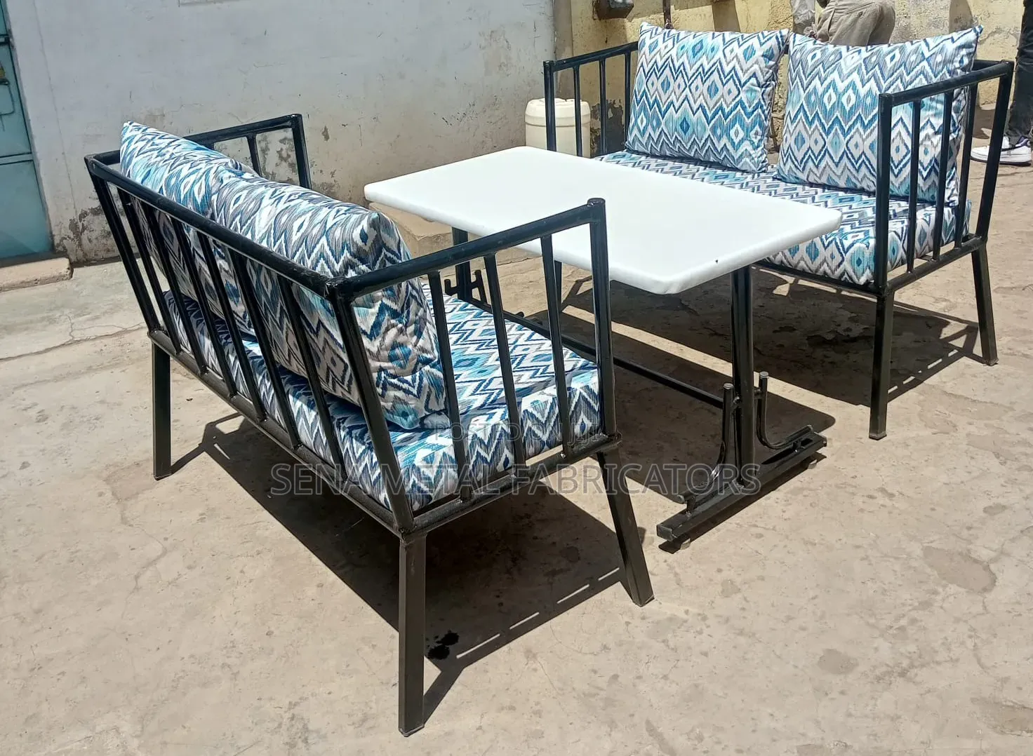 Bar Metal 2-Seater Sofa Set With a Table.